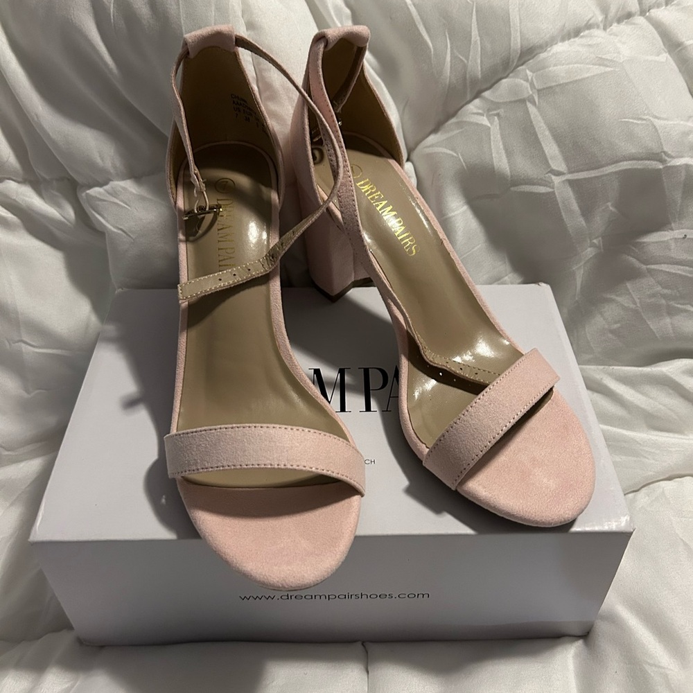 Dream Pairs Blush Pink Block Heels